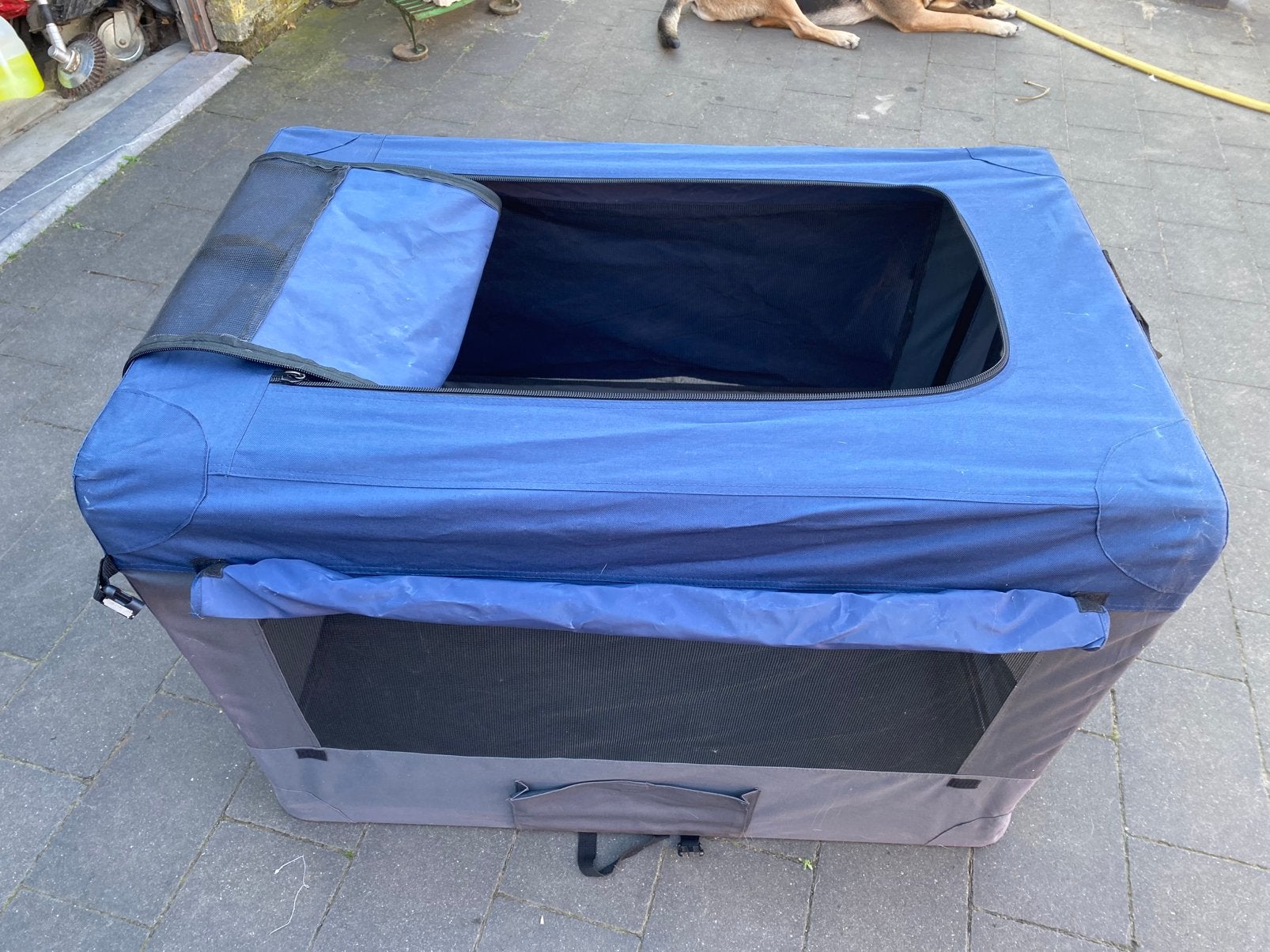 Honden bench, Ophalen, Zo goed als nieuw