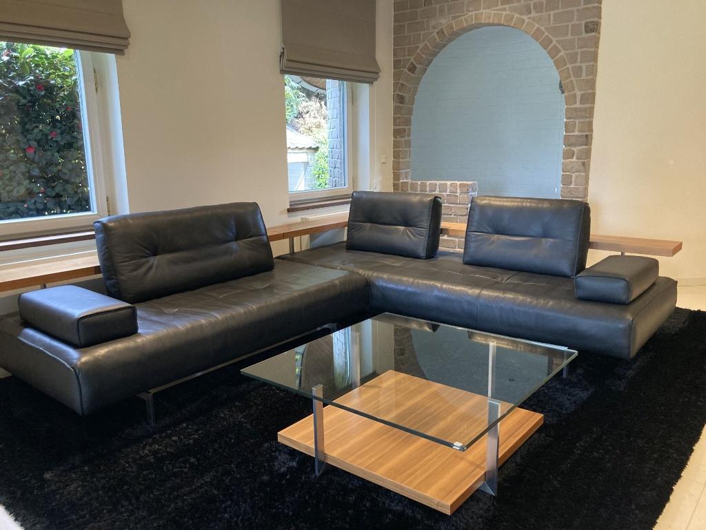 Rolf Benz DONO design hoekbank leder zwart in nieuwstaat, Huis en Inrichting, Ophalen, Design, Leer, Zo goed als nieuw