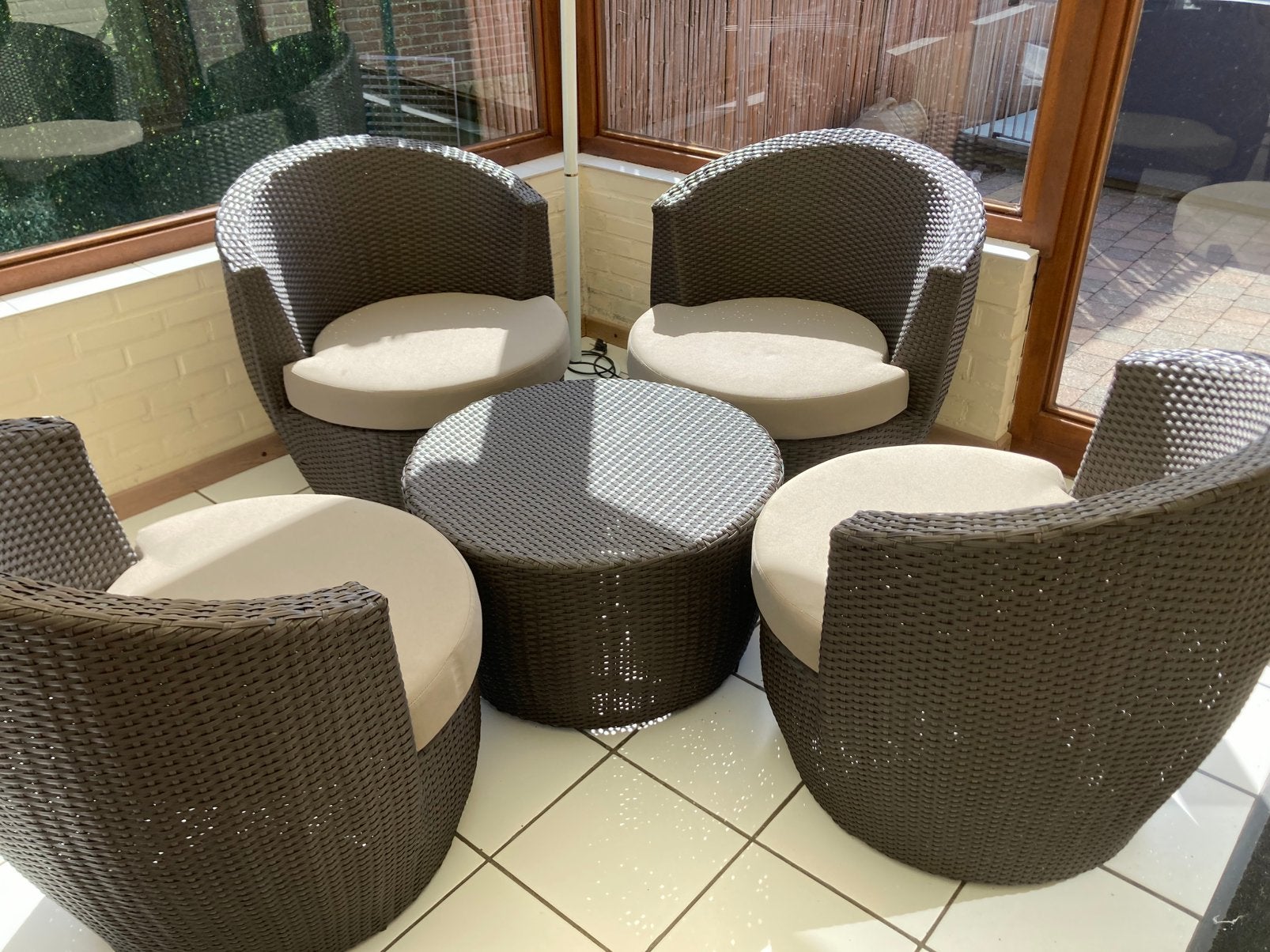 Tuinset, Tuin en Terras, Ophalen, 4 zitplaatsen, Kunststof, Bijzettafel