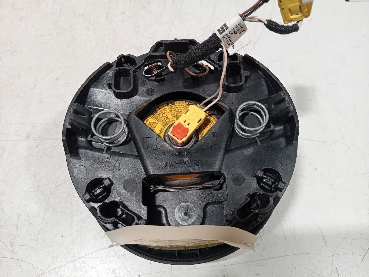 Airbag stuur Volkswagen Up, Onderdelen@venauto.nl, Van der Ven Autorecycling B.V., Gebruikt, Ettenseweg 76, 4706 PB Roosendaal, The Netherlands