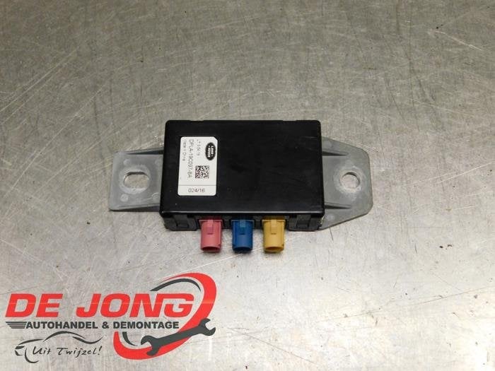 Antenne amplificateur d'un Landrover Range Rover Sport, Land Rover, -, 3 mois de garantie, Utilisé