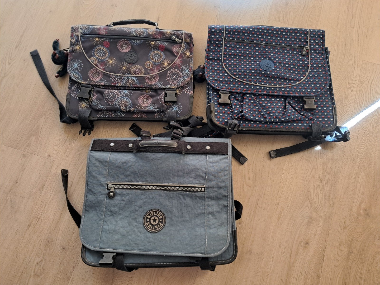 3 kipling boekentassen te koop, Enlèvement, Utilisé