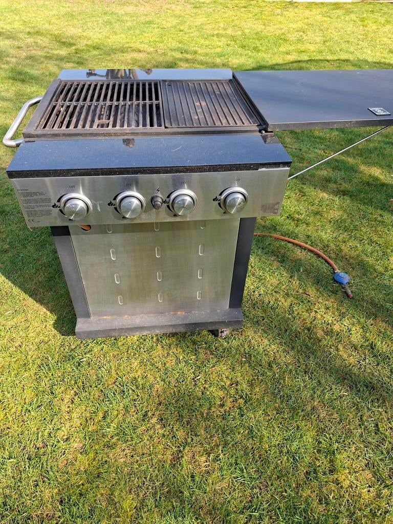 Gas  bbq, Ophalen