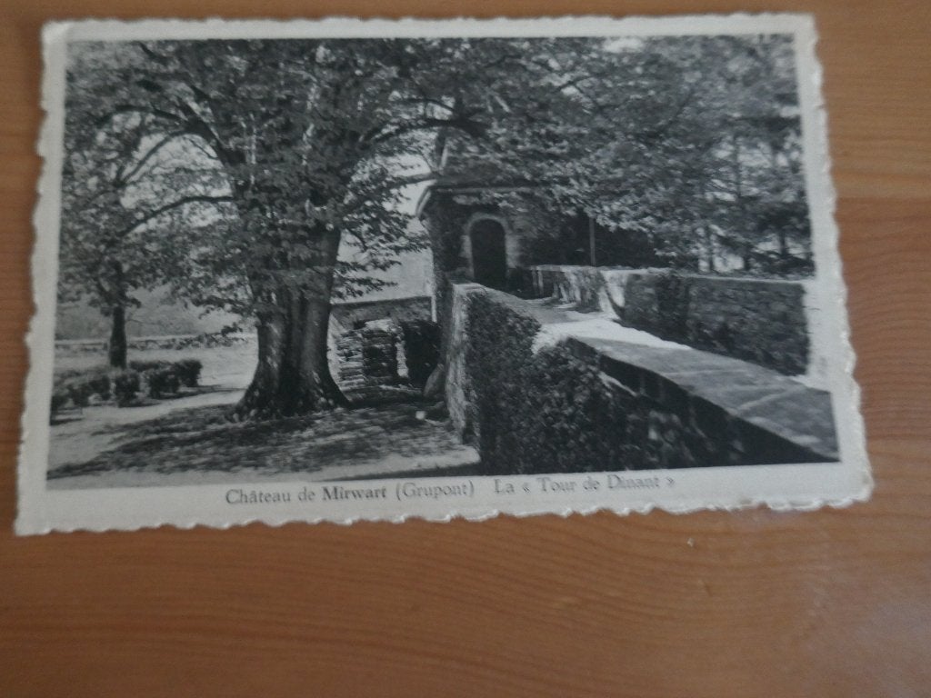 St Hubert Grupont, château de Mirwart, la  Tour de Dinant , Envoi, Affranchie, Luxembourg