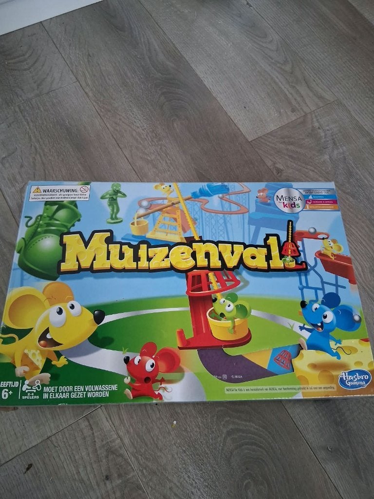 muizenval, Drie of vier spelers, Ophalen, Zo goed als nieuw, Hasbro gaming
