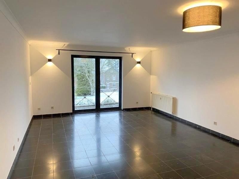 Paliseul : bel appartement duplex, 2 chambres., 120 m², 23124 kWh/an, Par agence ou courtier, Paliseul