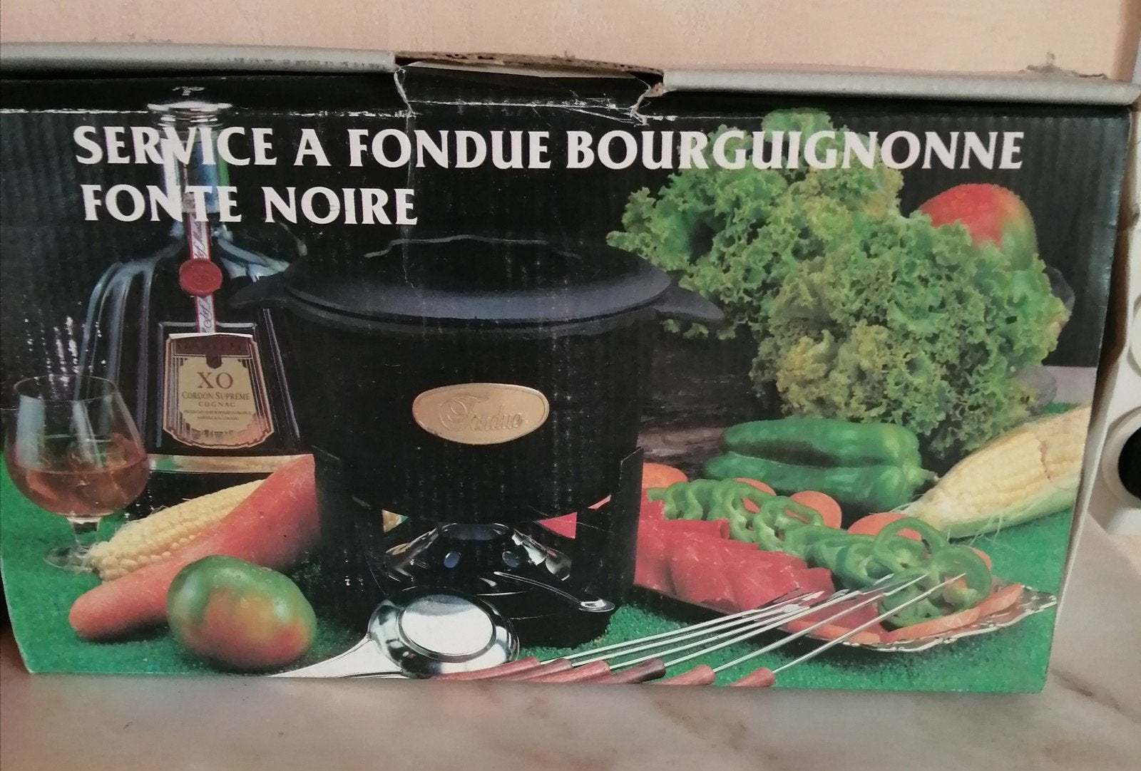 SERVICE À FONDUE EN FONTE NOIR, Enlèvement