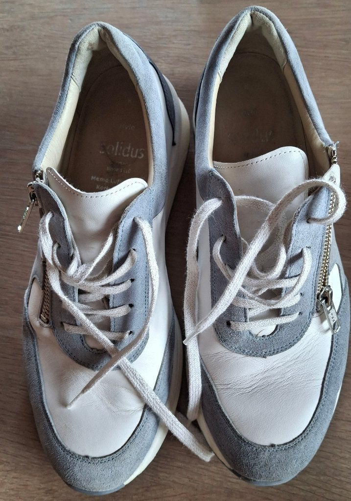 Sneakers Solidus maat 5,5 H wit-jeans, Ophalen, Zo goed als nieuw, Wit, Sneakers
