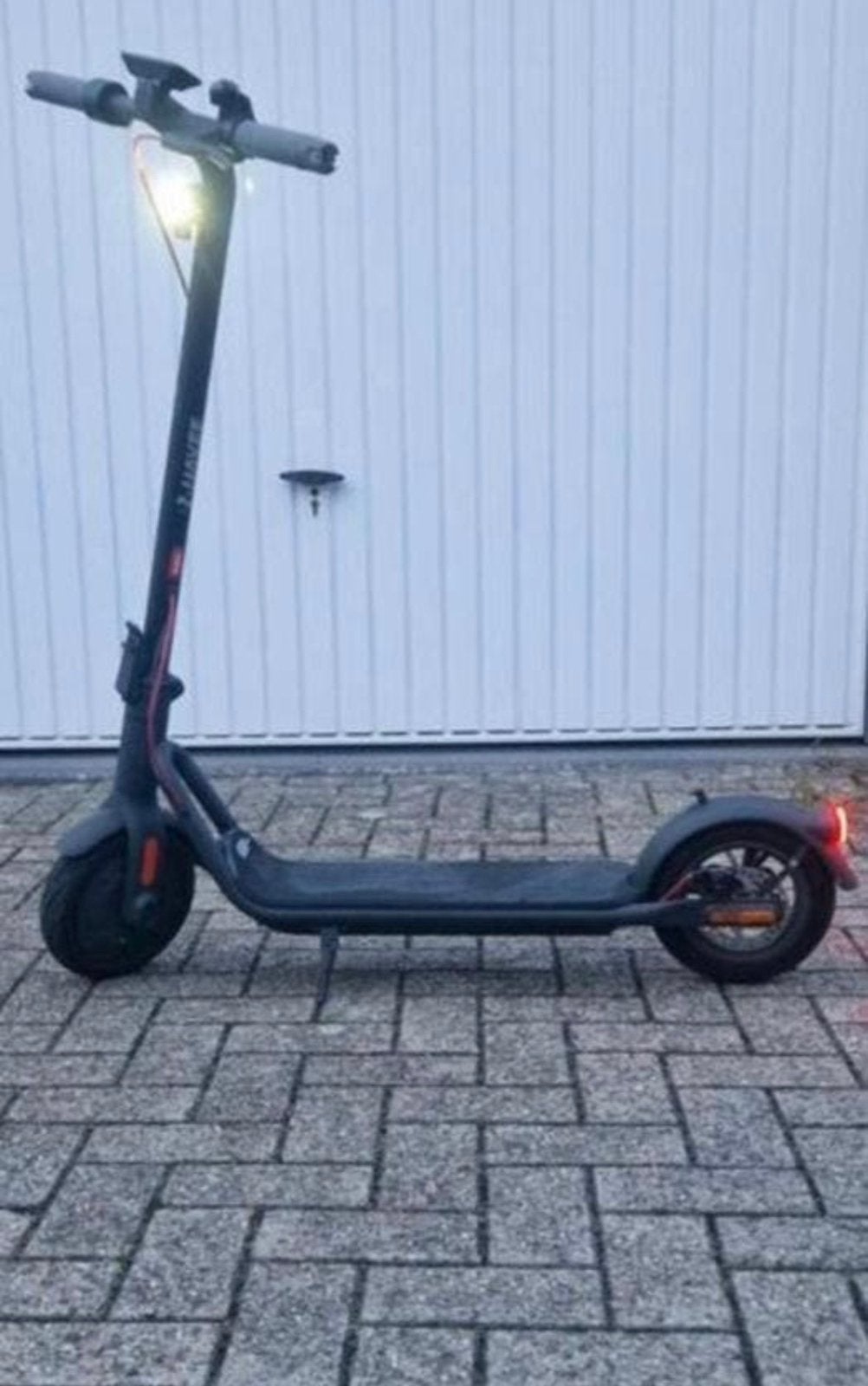 E-step navee i40, Ophalen, Zo goed als nieuw