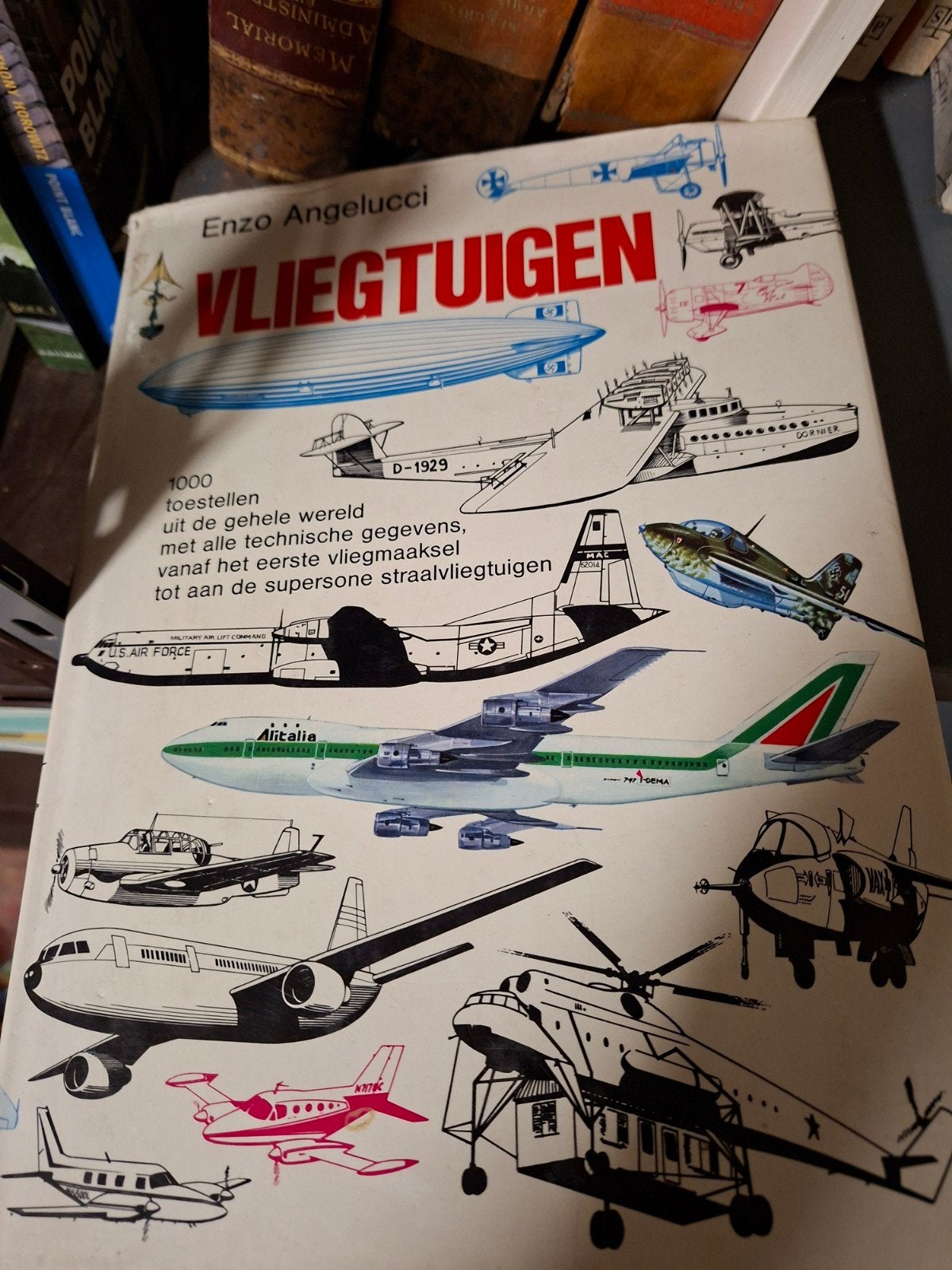 vliegtuigen  angelucci, Boeken, Vervoer en Transport, Ophalen of Verzenden