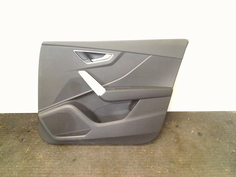 PANNEAU DE PORTE AVANT DROIT Audi Q2 (GAB / GAG), Autos : Pièces & Accessoires, Auto-Union-Straße  1,
85057  Ingolstadt, DE, Info@audi.de