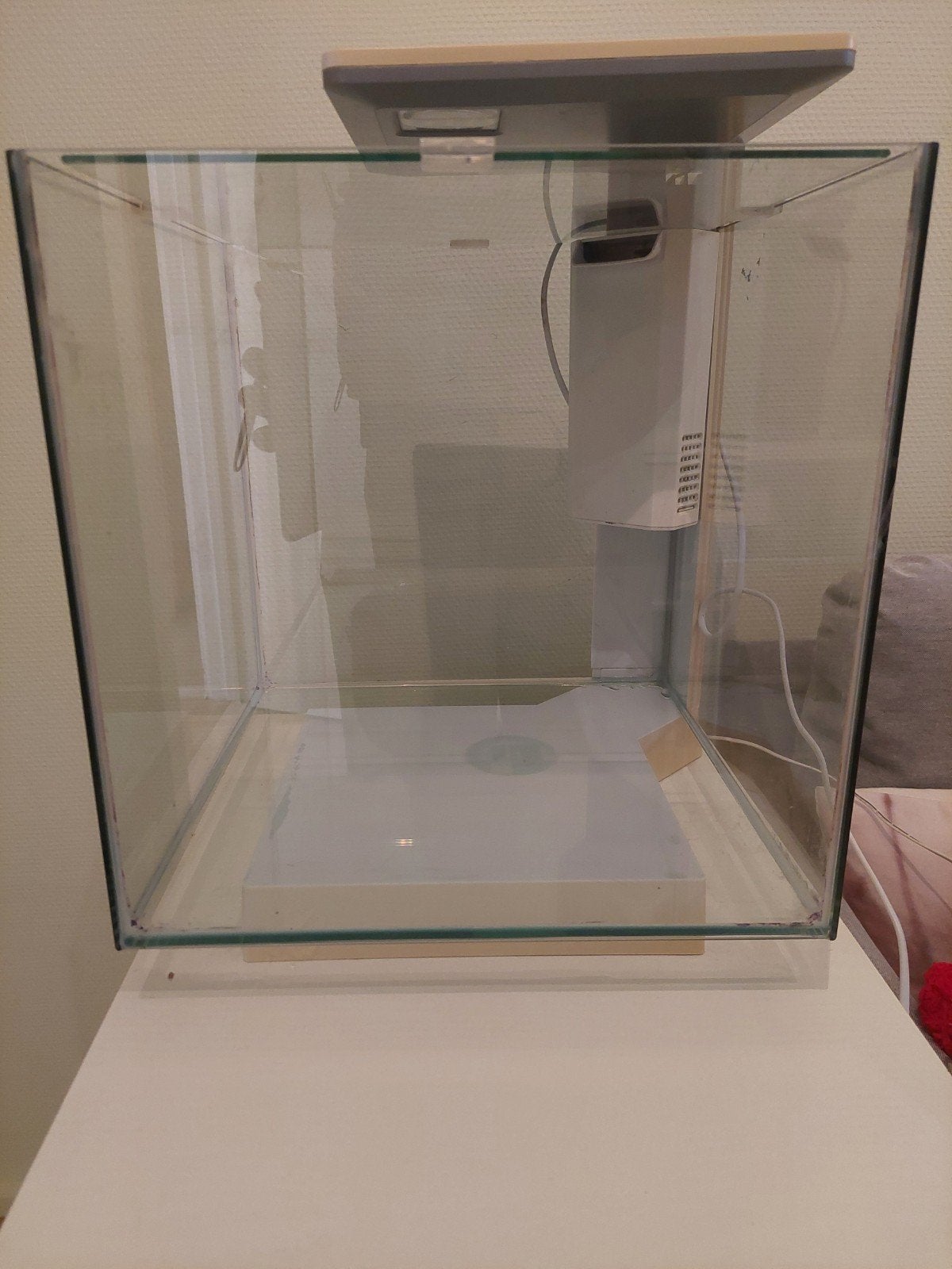 QubiQ 30 - Visbak, Animaux & Accessoires, Poissons | Aquariums & Accessoires, Meuble d'aquarium, Enlèvement, Utilisé, Superfish