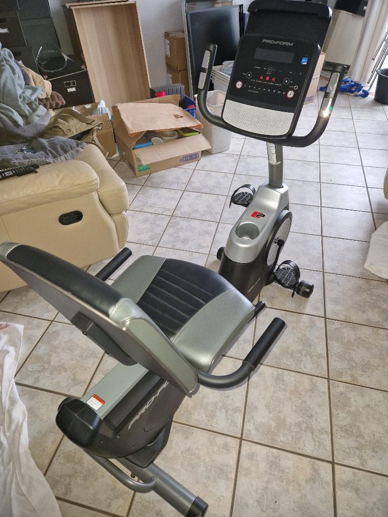 Hometrainer voor op de fiets, Sport en Fitness, Ophalen, Buik, Hometrainer, Nieuw