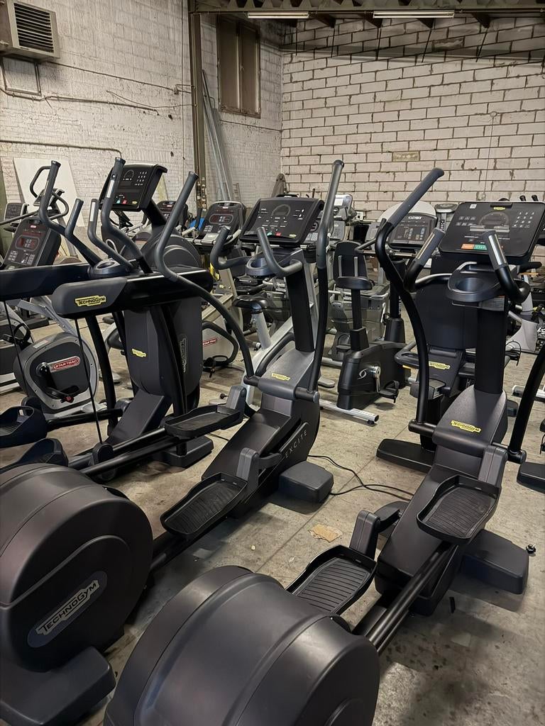 TECHNOGYM STAR TRAC HOMETRAINER CROSSTRAINER VARIO RECUMBENT, Sport en Fitness, Fitnessmaterialen, Ophalen of Verzenden, Zo goed als nieuw