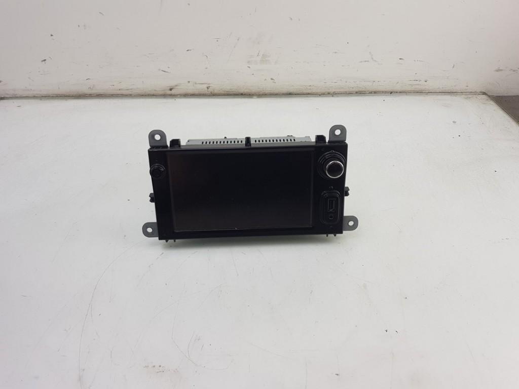 RADIO Clio IV (5R) (|281155249R|281152390R|281158699R|), Auto-onderdelen, Gebruikt, Renault