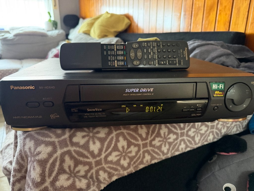 Panasonic NV-HD640, Audio, Tv en Foto, Videospelers, Ophalen, Zo goed als nieuw, VHS-speler of -recorder