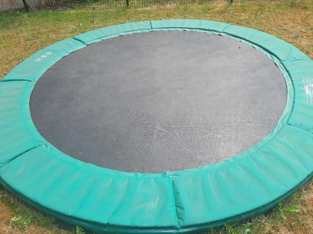 Trampoline inbouw, Enlèvement, Utilisé