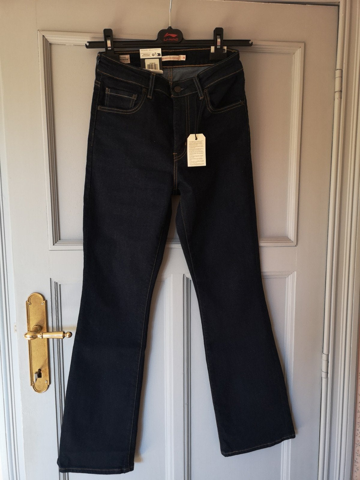 Jeans Levis, Blauw, Nieuw, Ophalen of Verzenden, W28 - W29 (confectie 36)