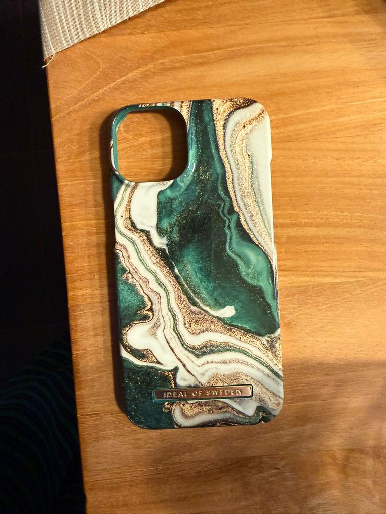 Iphone 14 hoesje, Telecommunicatie, Ophalen, Zo goed als nieuw, Ideal of Sweden, IPhone 14