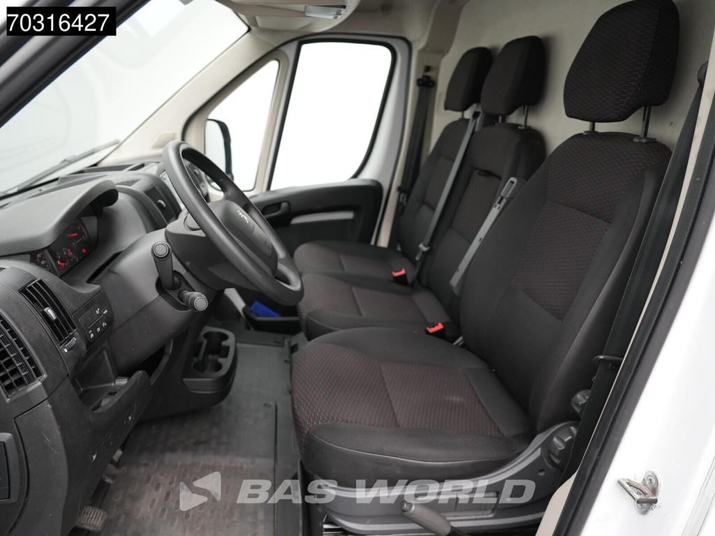 Peugeot Boxer 140PK L2H2 Airco Cruise CarPlay Parkeersensore, Autos, Achat, Entreprise, 3 places, Boîte manuelle