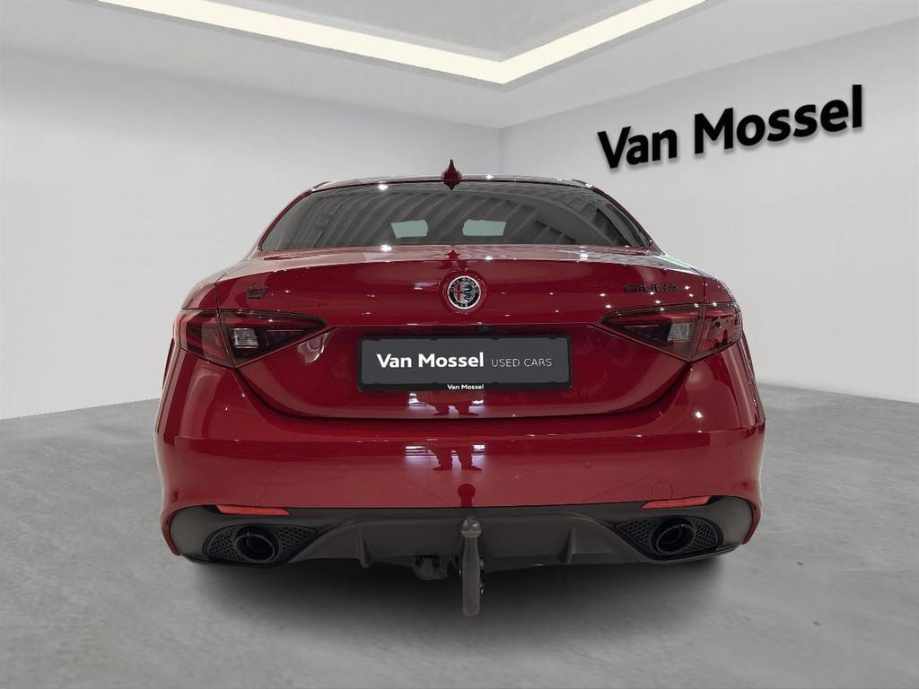 Alfa Romeo Giulia 2.0 TB 280 Q4 Veloce AUTO, Auto's, Automaat, Stof, Gebruikt, 4 cilinders