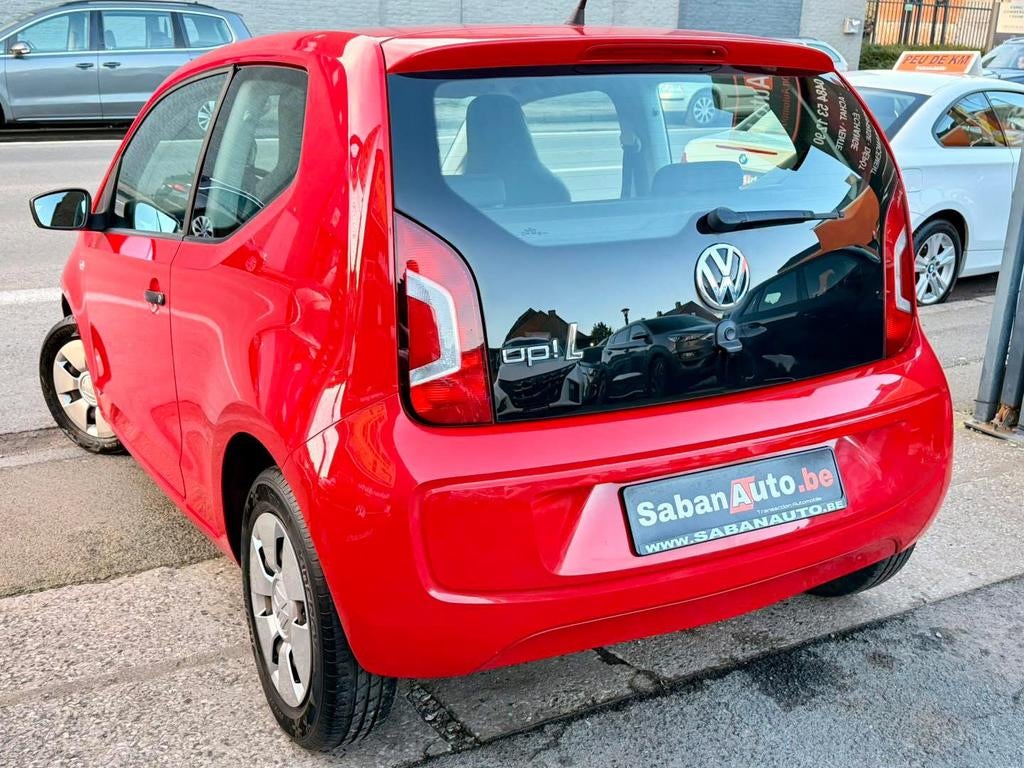 Volkswagen UP! 1.0i essence 2012, Auto's, Up!, Bedrijf, Rood, Handgeschakeld