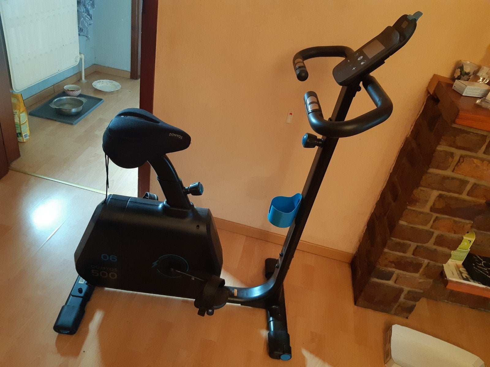 vélo d'appartement Decathlon état neuf juste poussiéreux, Enlèvement, Vélo d'appartement