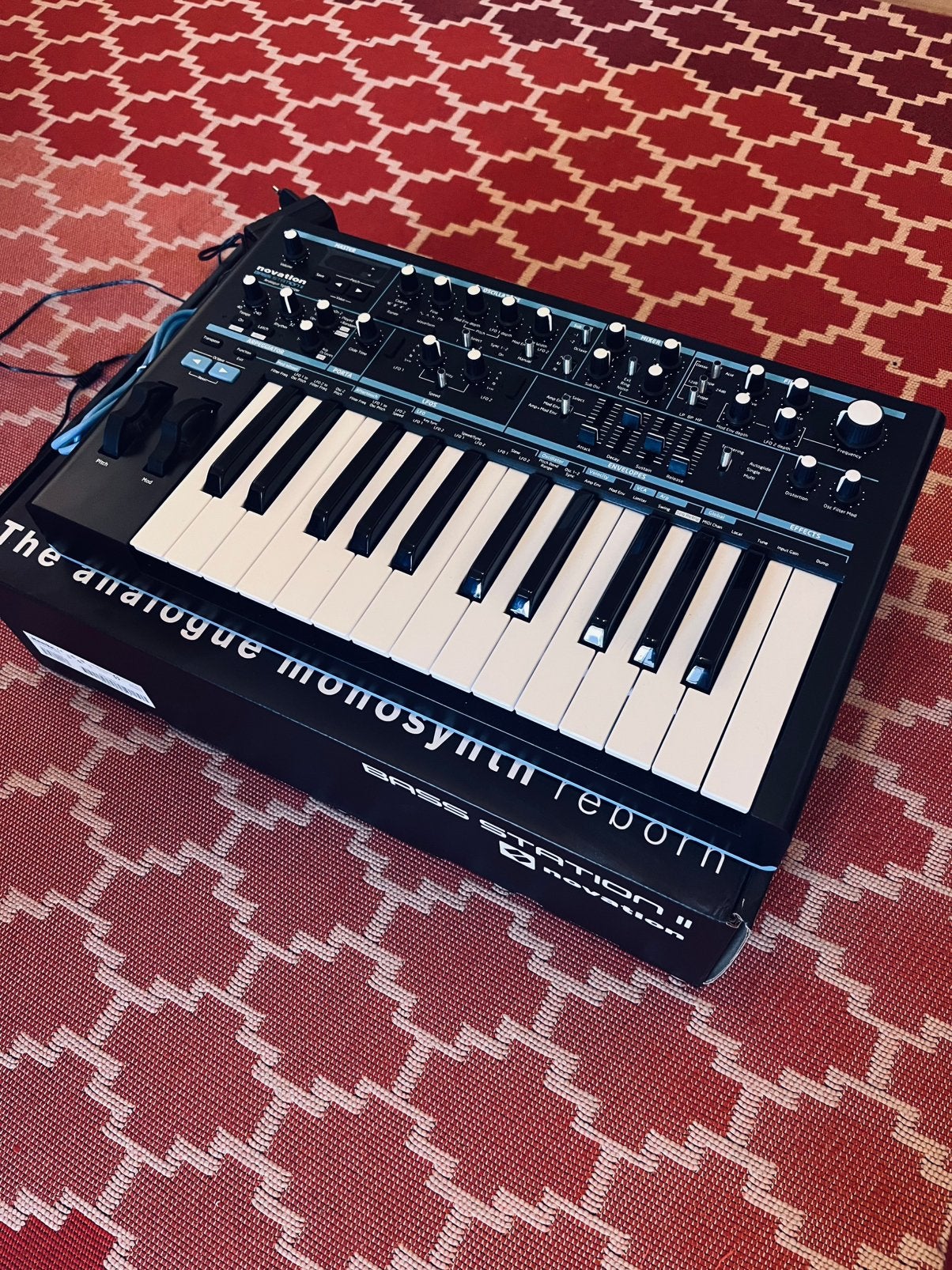 Novation bass station 2, Ophalen, Zo goed als nieuw, Novation