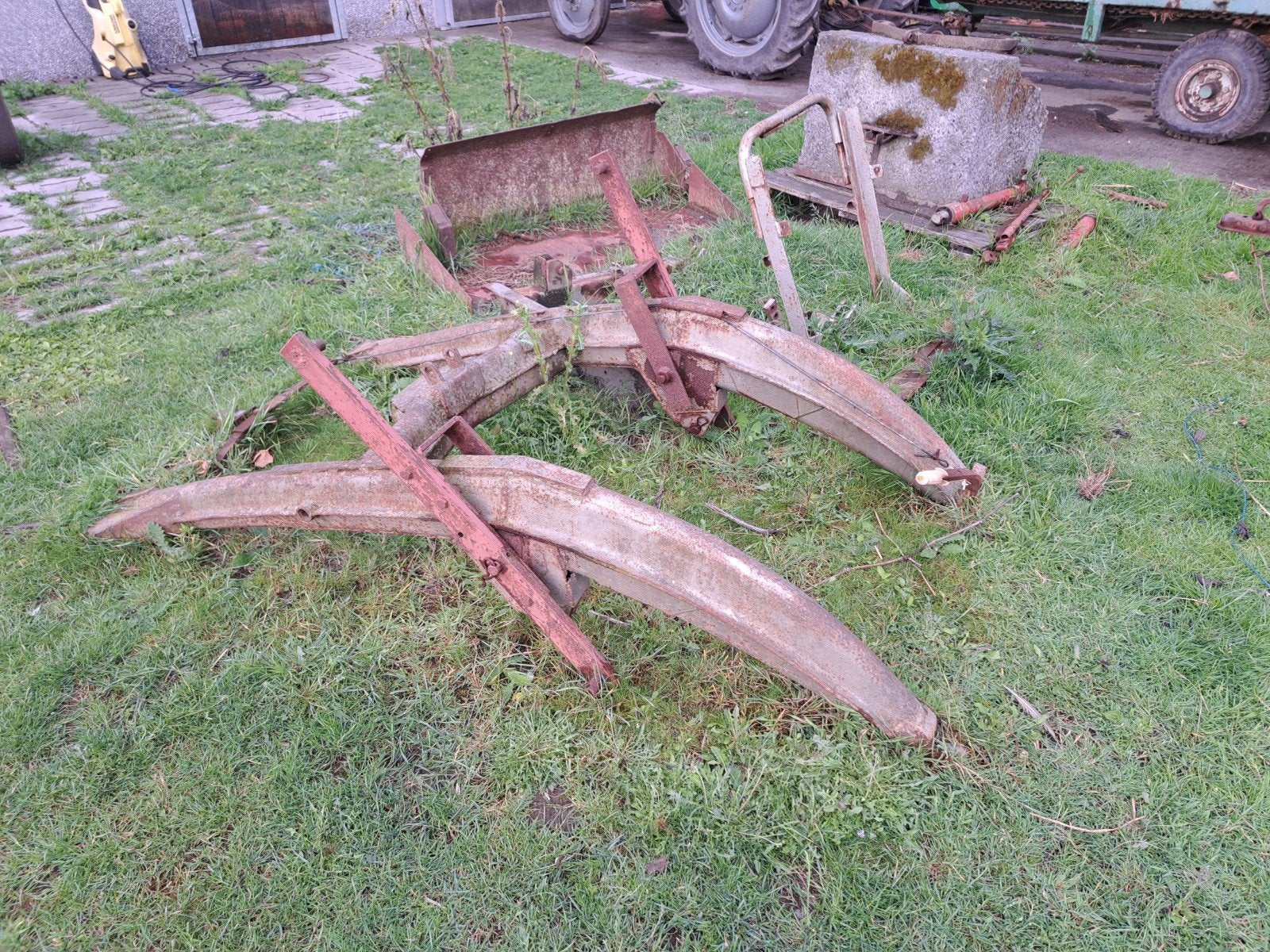 Frontlader voor olditmer tractor, Ophalen, Massey Ferguson