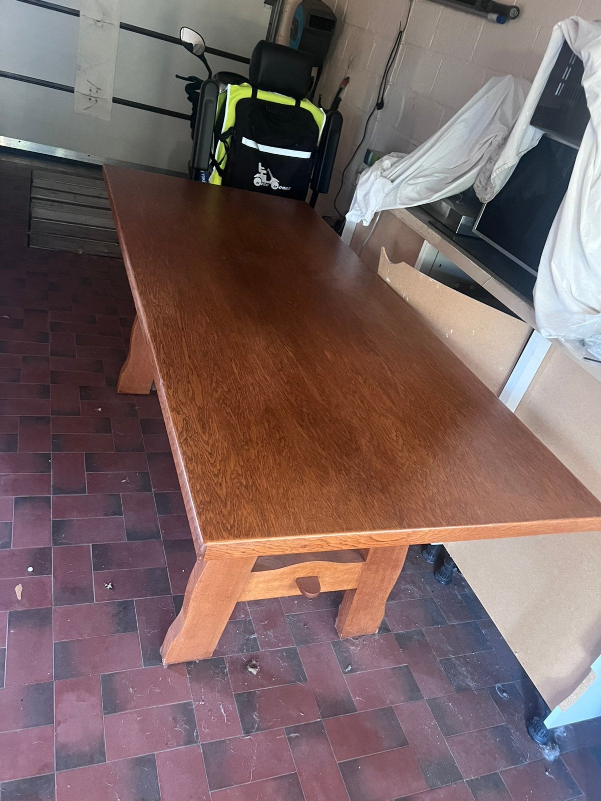 Eike eet tafel, Ophalen, Zo goed als nieuw