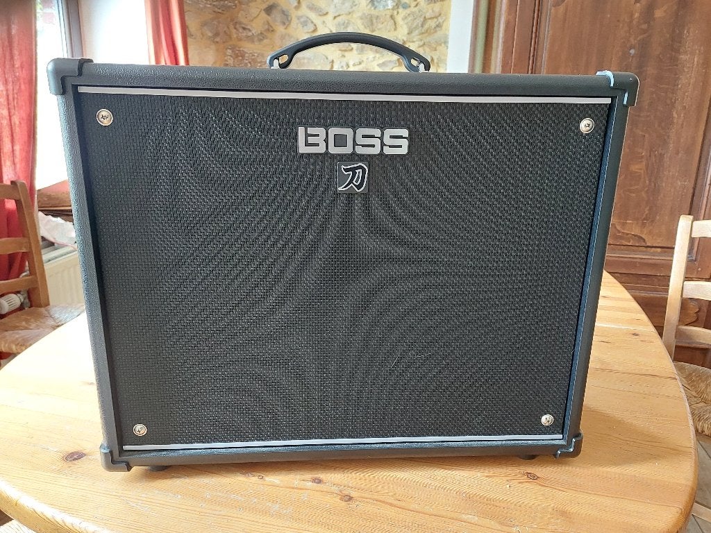 Ampli Katana Boss Gen 3 100W, Muziek en Instrumenten, Ophalen, Zo goed als nieuw, Minder dan 500 watt, Overige typen