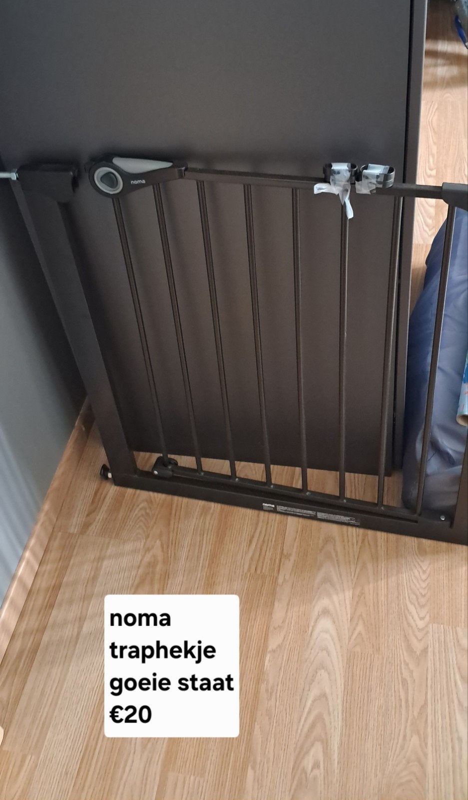 portail d'escalier Noma, Enlèvement