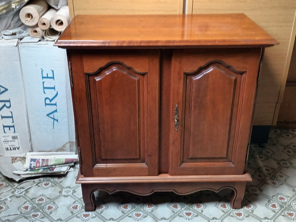 TV kast, Ophalen