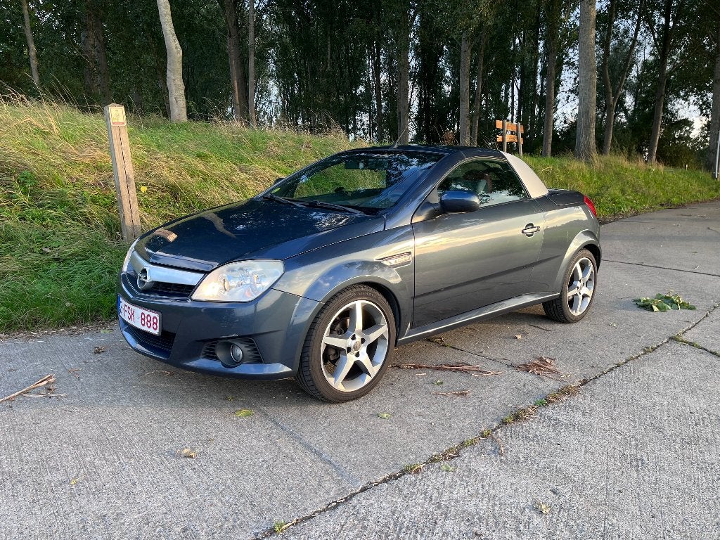 Opel Tigra Twintop 1.8 16V 125PK, Linea Rossa, 143000km, Autos, Cuir, Achat, Boîte manuelle, 2 portes