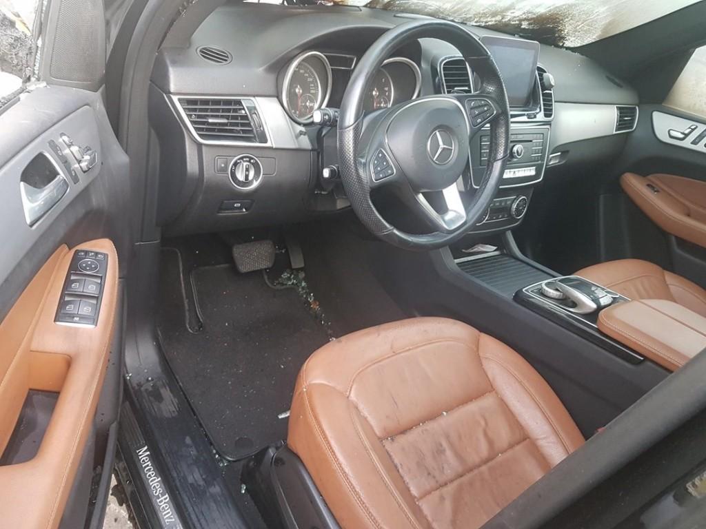 VOLANT DIRECTION Mercedes-Benz GLE (W166) (A0004605303), Utilisé, Mercedes-Benz