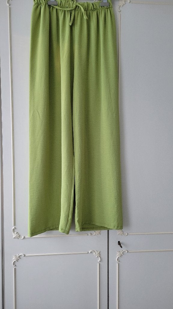 pantalon été dame taille unique(plutôt S/M), Vêtements | Femmes, Culottes & Pantalons, Enlèvement ou Envoi, Neuf, Taille 38/40 (M)