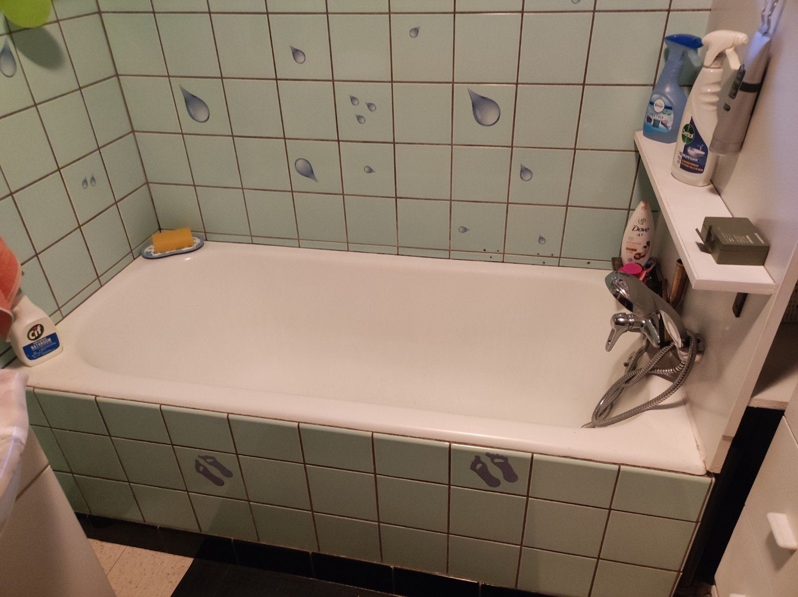vintage badkuip met tegels, Huis en Inrichting, Ophalen