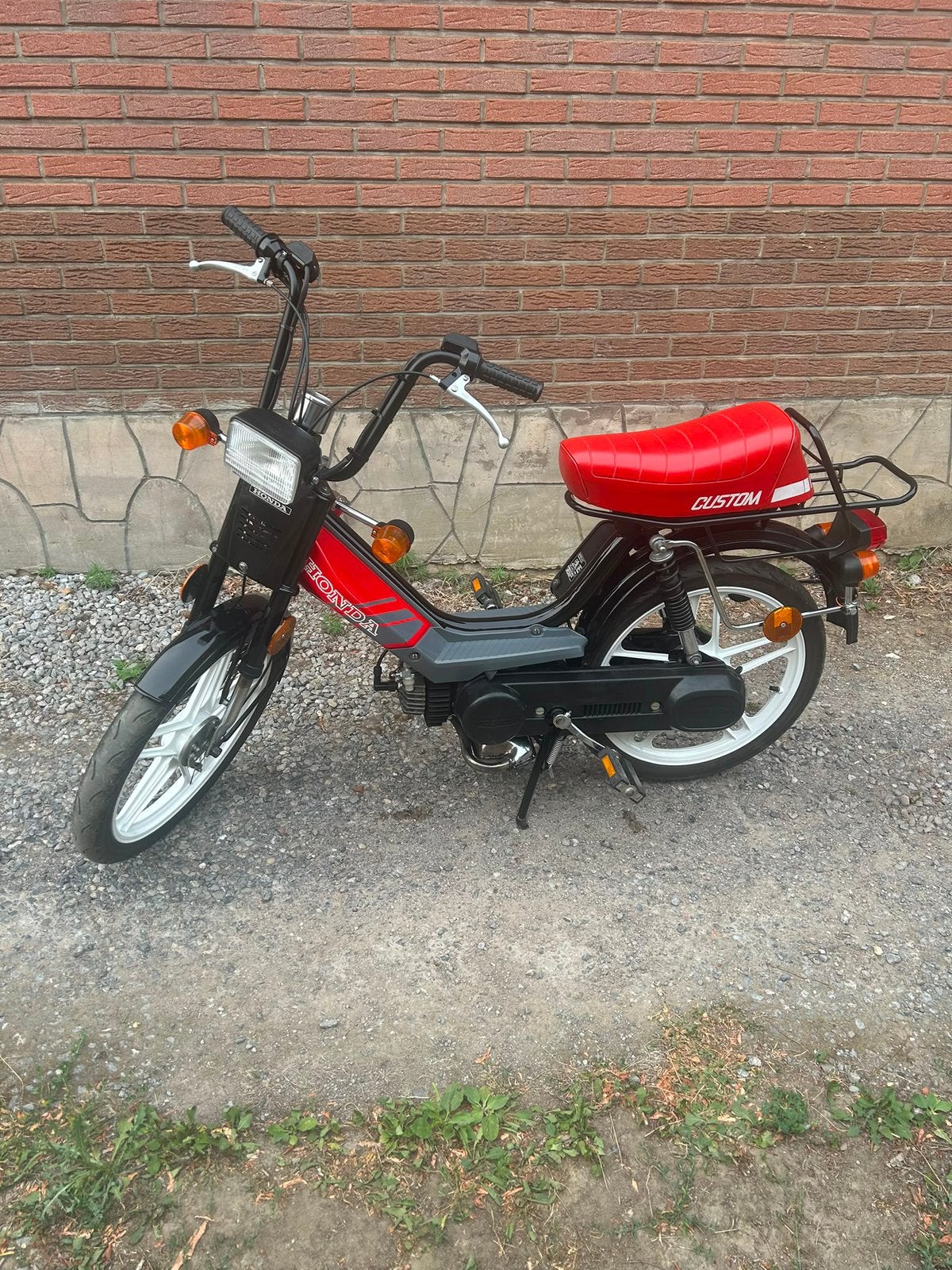 HONDA CAMINO CUSTOM Y CLASSE A, Enlèvement, Comme neuf