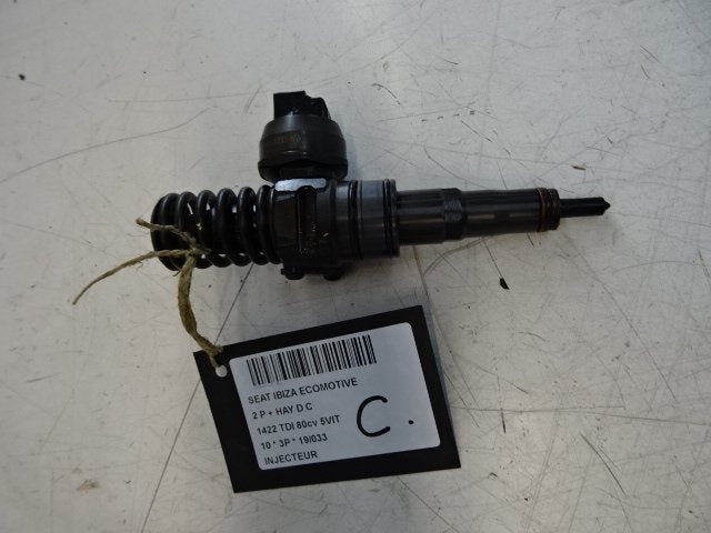 INJECTEUR Seat Ibiza IV SC (6J1) (038130073DP), Utilisé, Seat