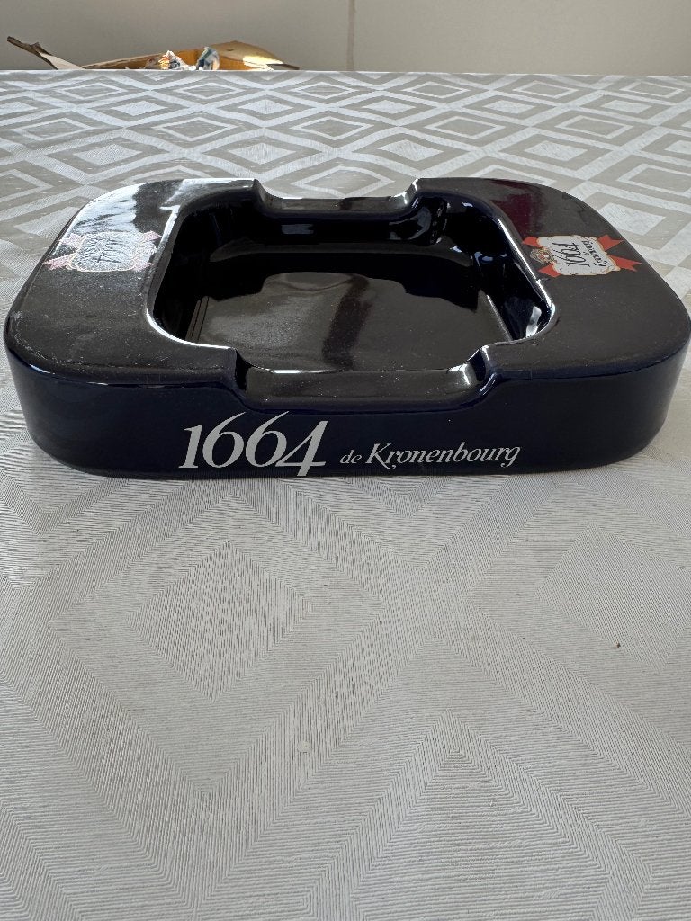 Kronenbourg 1664 – Grote Keramische Bierasbak, Collections, Enlèvement, Neuf, Ustensile
