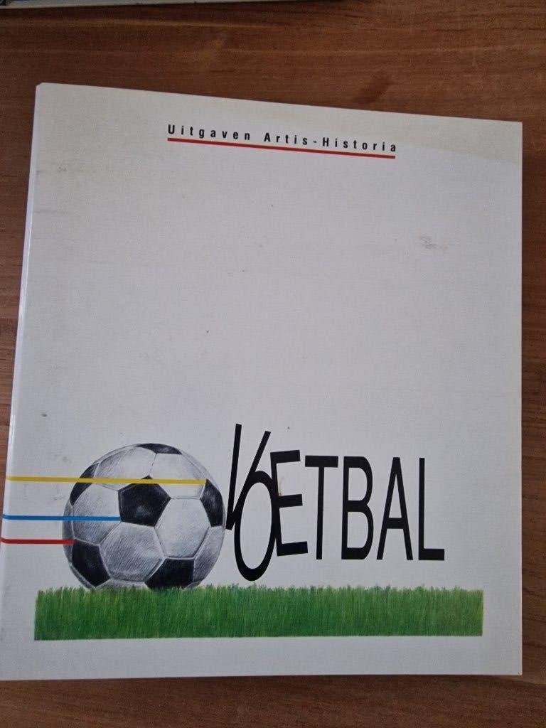 Map 'Voetbal', Carlos De Veene & Jacques Hereng, Ophalen of Verzenden, Zo goed als nieuw, Balsport