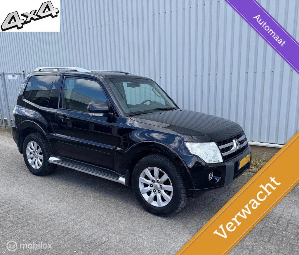 Mitsubishi Pajero 3.2 DI-D 4 WD AUTOMAAT AIRCO EURO 5, Autos, Mitsubishi, Cuir, Euro 5, Achat, 3000 kg