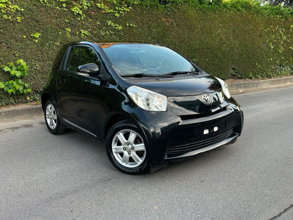 - Toyota IQ - ⁠26/11/2009 - 82000.km - ⁠1 L / Benzine, Auto's, Toyota, IQ, Zwart, Handgeschakeld, Euro 4