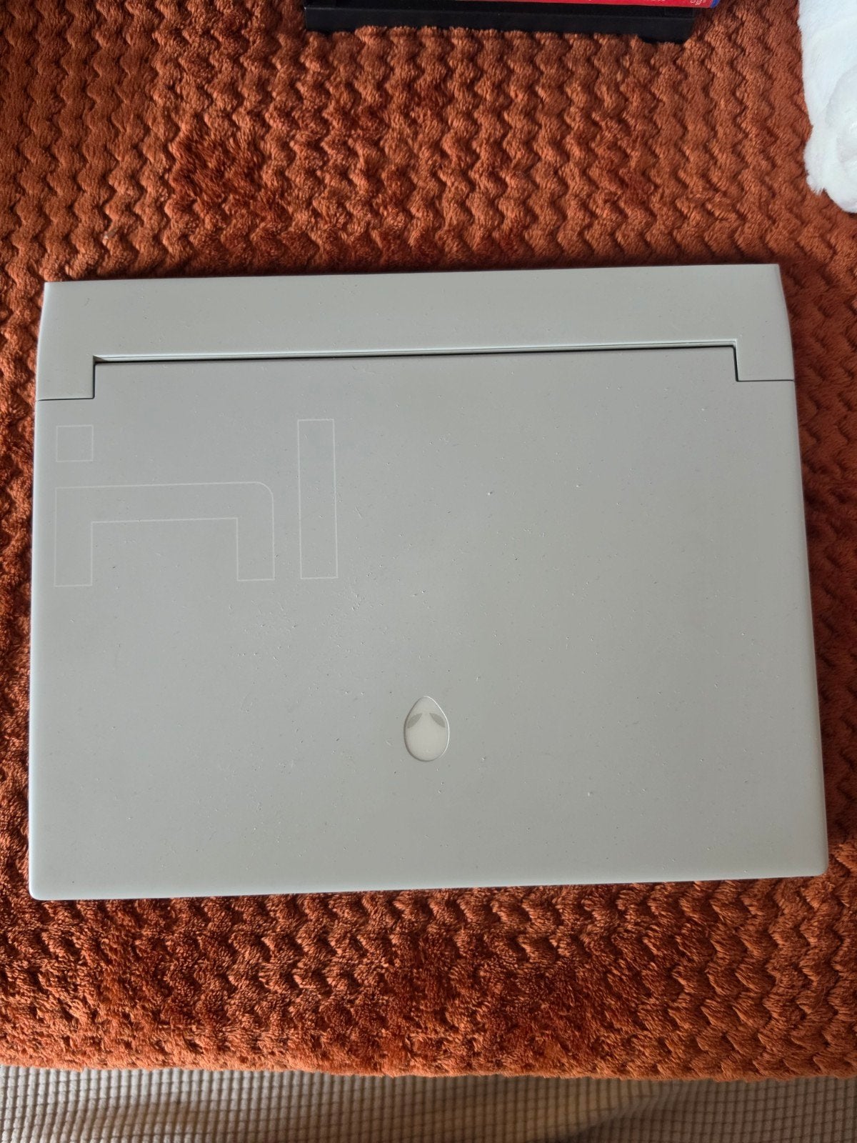 Dell AlienWare X14, Enlèvement