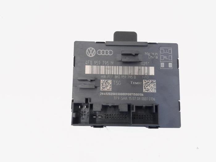 Centrale Deurvergrendelings Module van een Audi Q5, Gebruikt, -, -, -