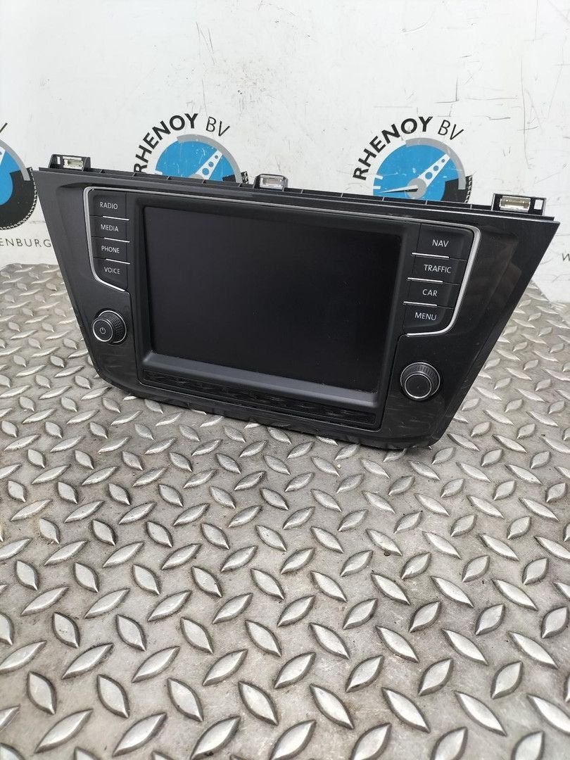 VOLKSWAGEN TIGUAN AD1 2.0 TDI Comfortline BlueM. NAVIGATIE 2, Autos : Pièces & Accessoires, Enlèvement ou Envoi, Utilisé, ARN reconnu