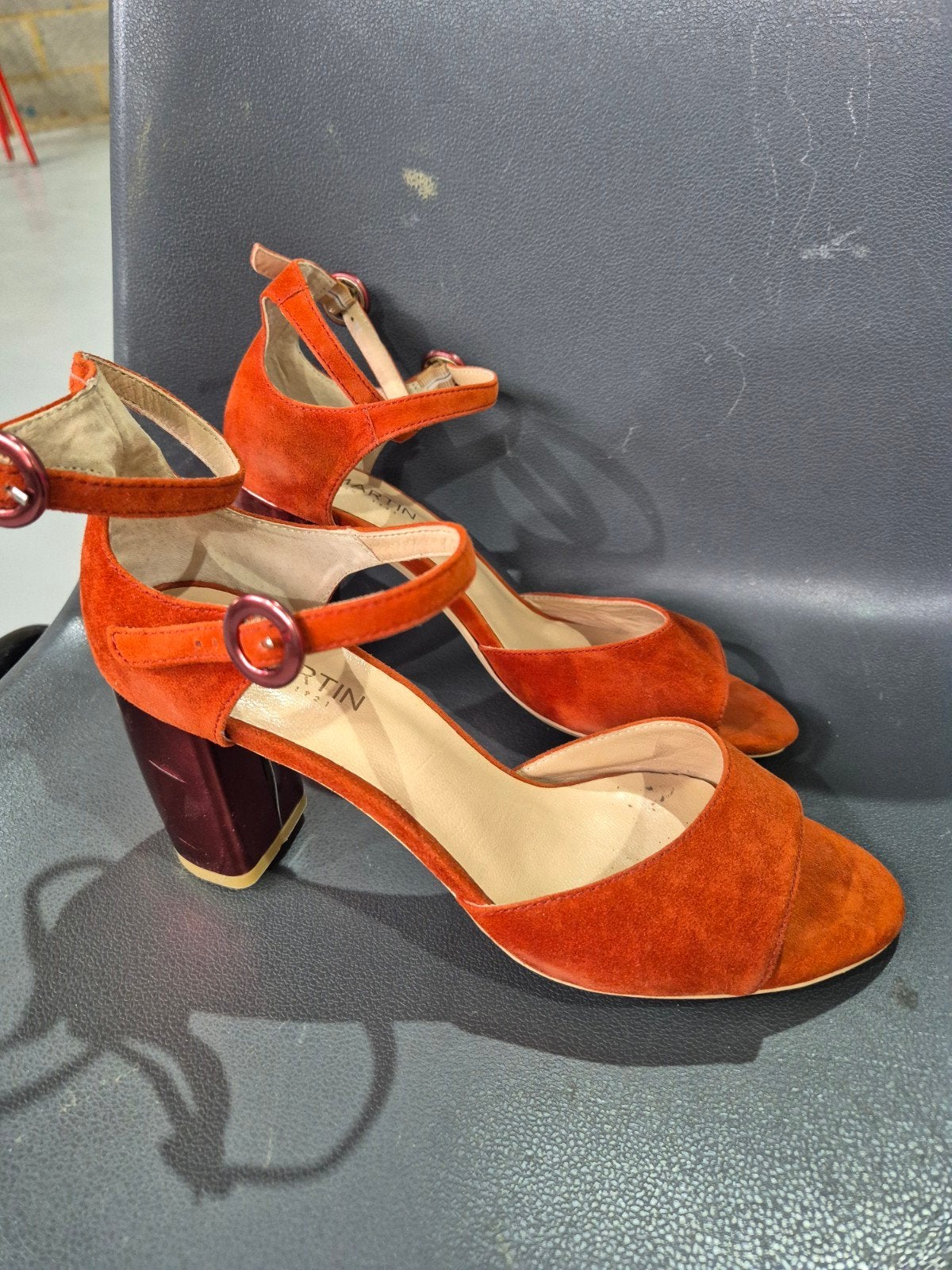 sandales t41 (taille petit) 8eur, Vêtements | Femmes, Enlèvement