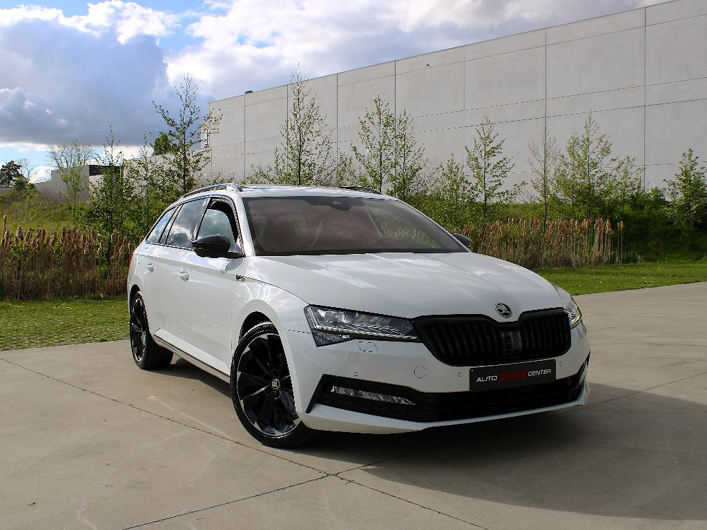 ✅Skoda Superb 1.5TSI DSG Sportline *Pano opendak *Alcantara, Auto's, 1498 cc, 4 cilinders, Wit, 5 deurs