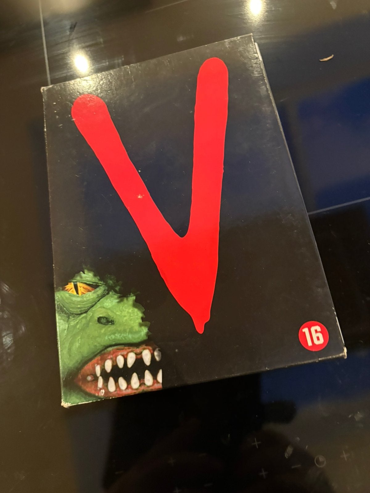 V de serie op dvd, Cd's en Dvd's, Ophalen of Verzenden, Zo goed als nieuw
