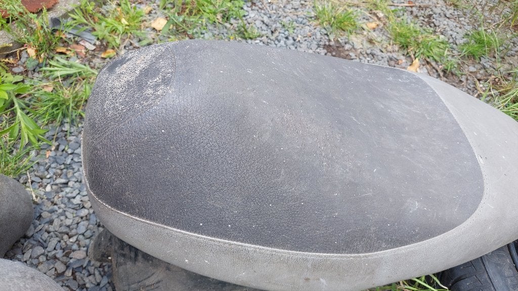 selle et coffre à selle SFX, Vélos & Vélomoteurs, Pièces de cyclomoteur | Général, Enlèvement ou Envoi, Utilisé, Selle